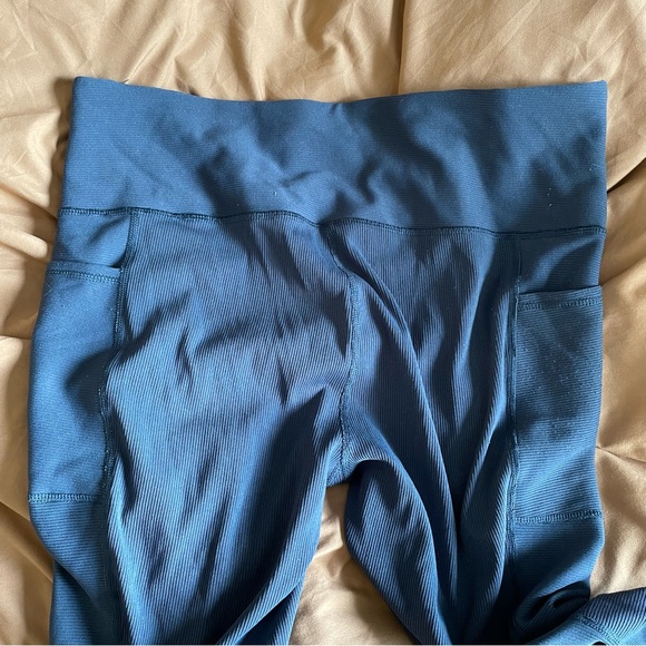 NWOT RBX NAVY BLUE ANKLE LENGTH YOGA PANTS - Picture 5 of 9